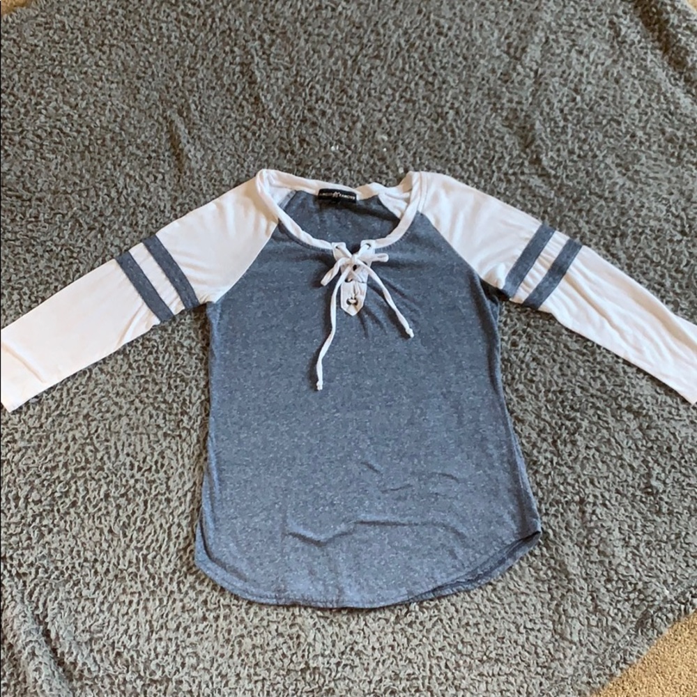 Long sleeve shirt
